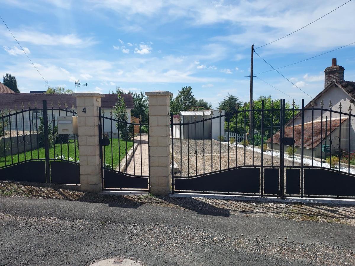 Le Chalet De Vaucroix Villiers-sur-Loir Exterior photo
